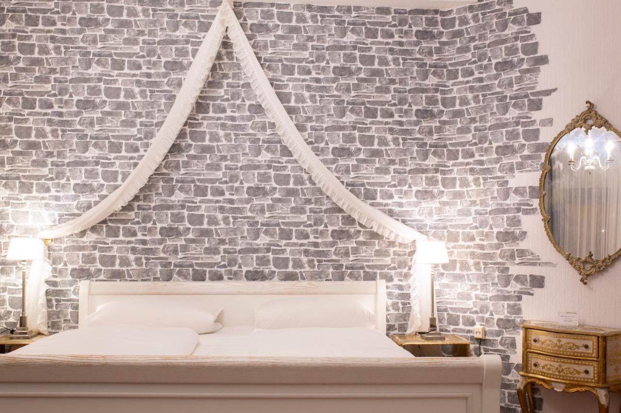 Hotel Berliner Hof レムシャイト エクステリア 写真